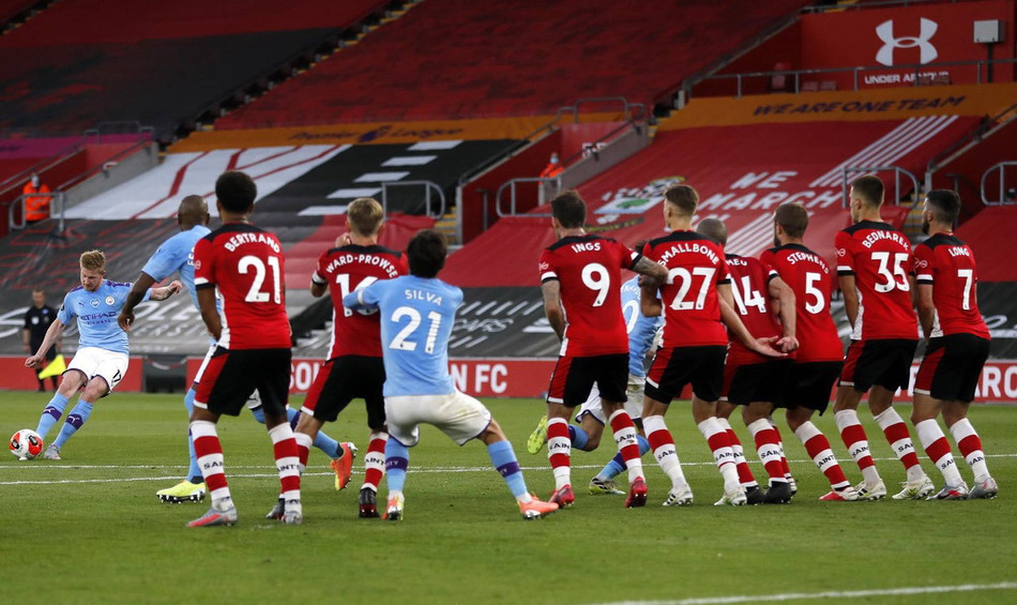 助攻队友命 助攻队友命